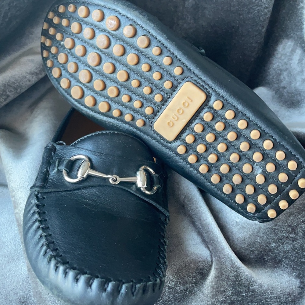 Gucci loafers for boys ( size 29)
